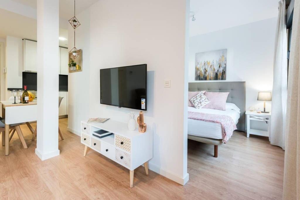 Ferienwohnung Chamberi Con Jardin B By Regalatemadrid Com Exterior foto
